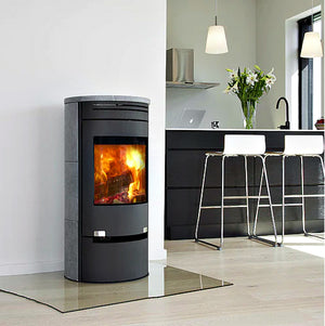 Aduro 1.1SK on glass hearth