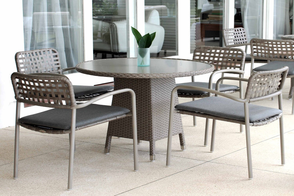 Skyline Design - Catania - Silver Walnut 4 Seat Outdoor Dining Set with Round Tivoli Bistro Table
