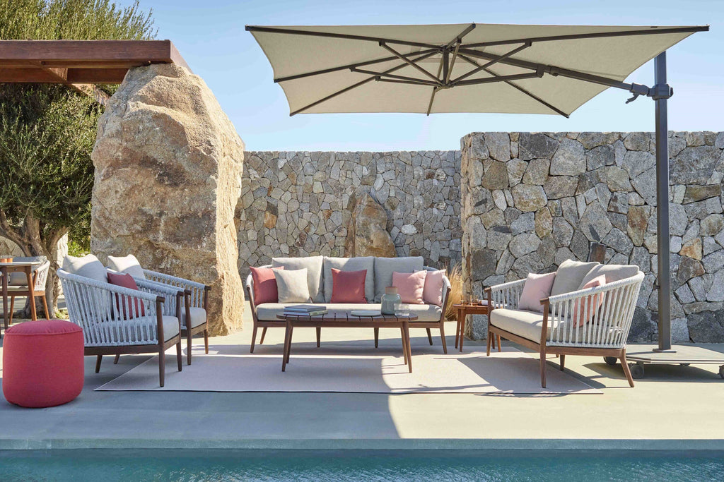 Skyline Design - Legna - 7 Seat Outdoor Lounge Set with Coffee and Side Table, Bay Pouf Stool and Caractere Parasol