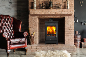 Portway - P1 Contemporary - 4.9kW Multifuel Stove on brick hearth and fireplace