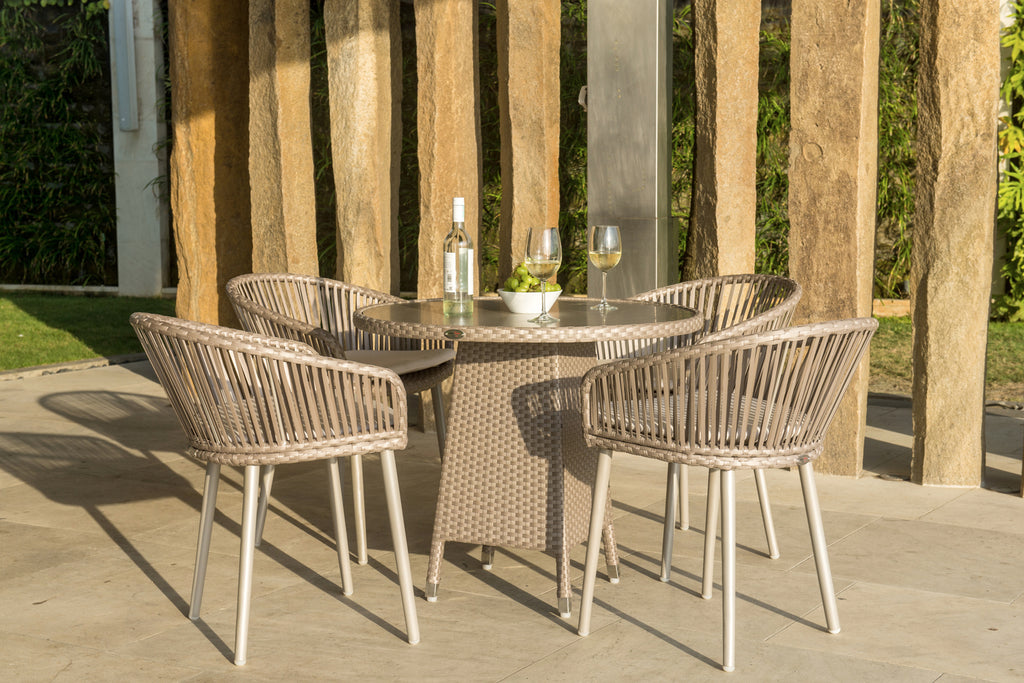 Skyline Design - Valetti - 4 Seat Outdoor Dining Set with Large Round Tivoli Bistro Table
